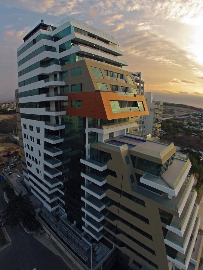 Hotel Poseidon Manta Ngoại thất bức ảnh
